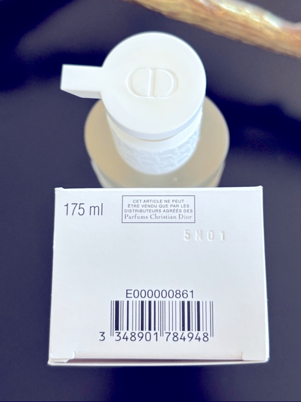 Dior L'Huile OFF/ON Cleansing Oil - Picture 4 of 5